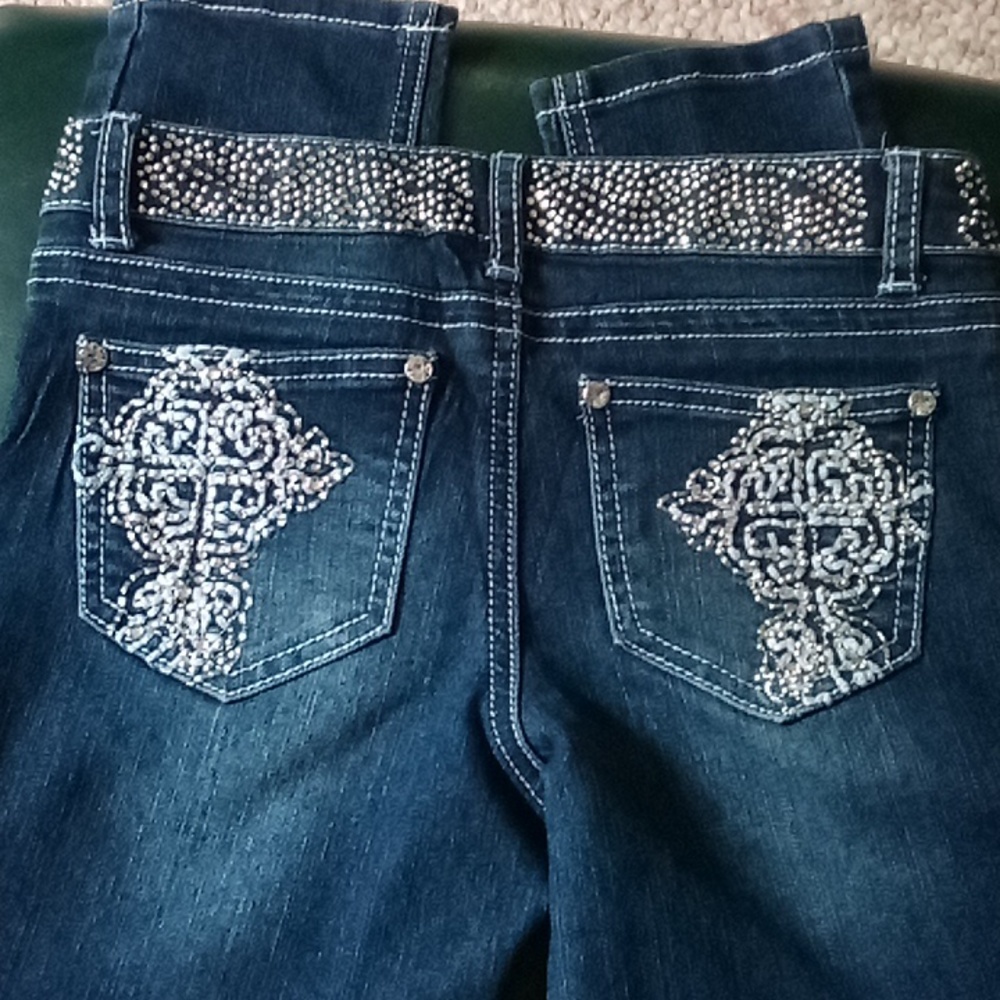 Jeans - Picture 3 of 3